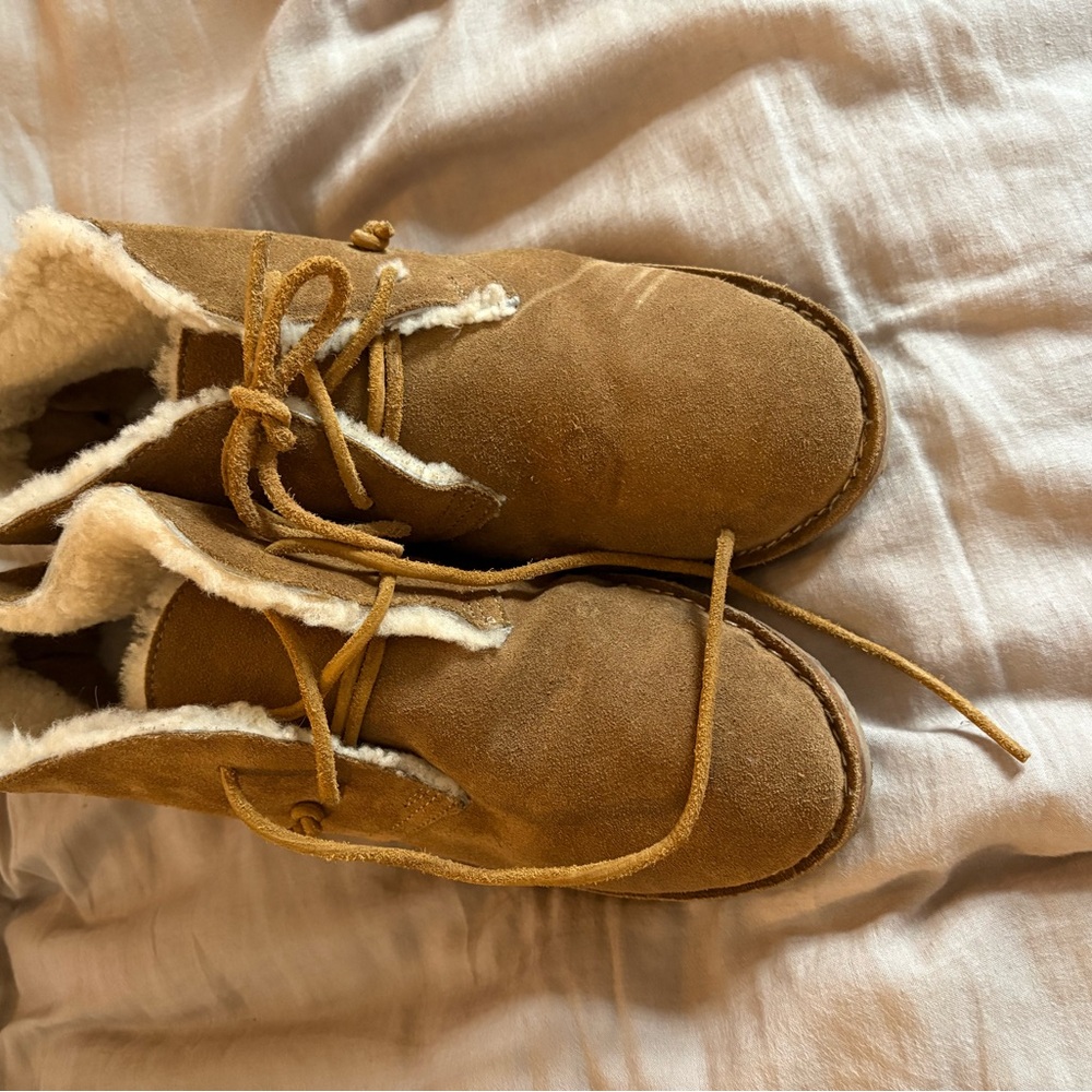 Beek Tan women’s Boots with Cozy Lining